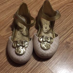 Minnie jelly shoes